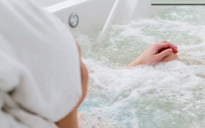 کاهش استرس و اضطراب با جکوزی